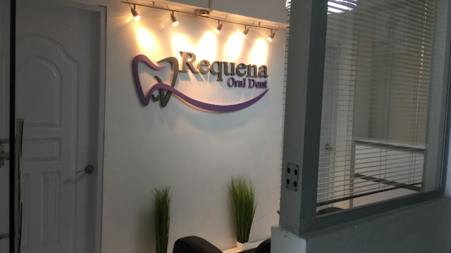 Requena Oral Dent