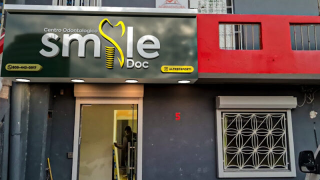 CENTRO ODONTOLÓGICO SMILE DOC COSD