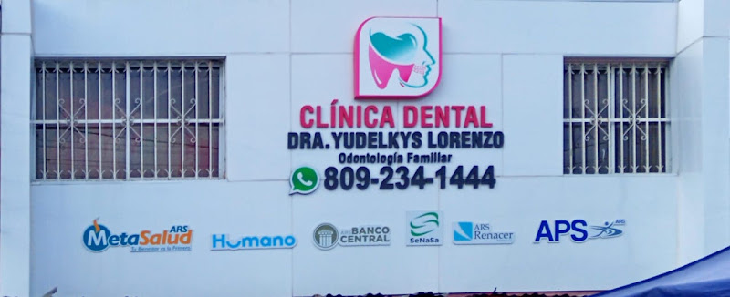 CLINICA DENTAL DRA YUDELKYS LORENZO ODONTOLOGIA FAMILIAR