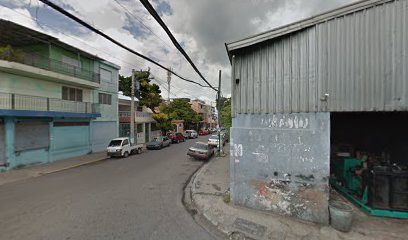 Clínica Dental Dr. Salomón